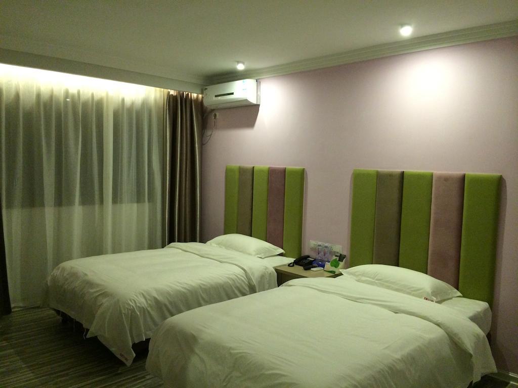 Guilin Wisteria Hotel Ruang foto